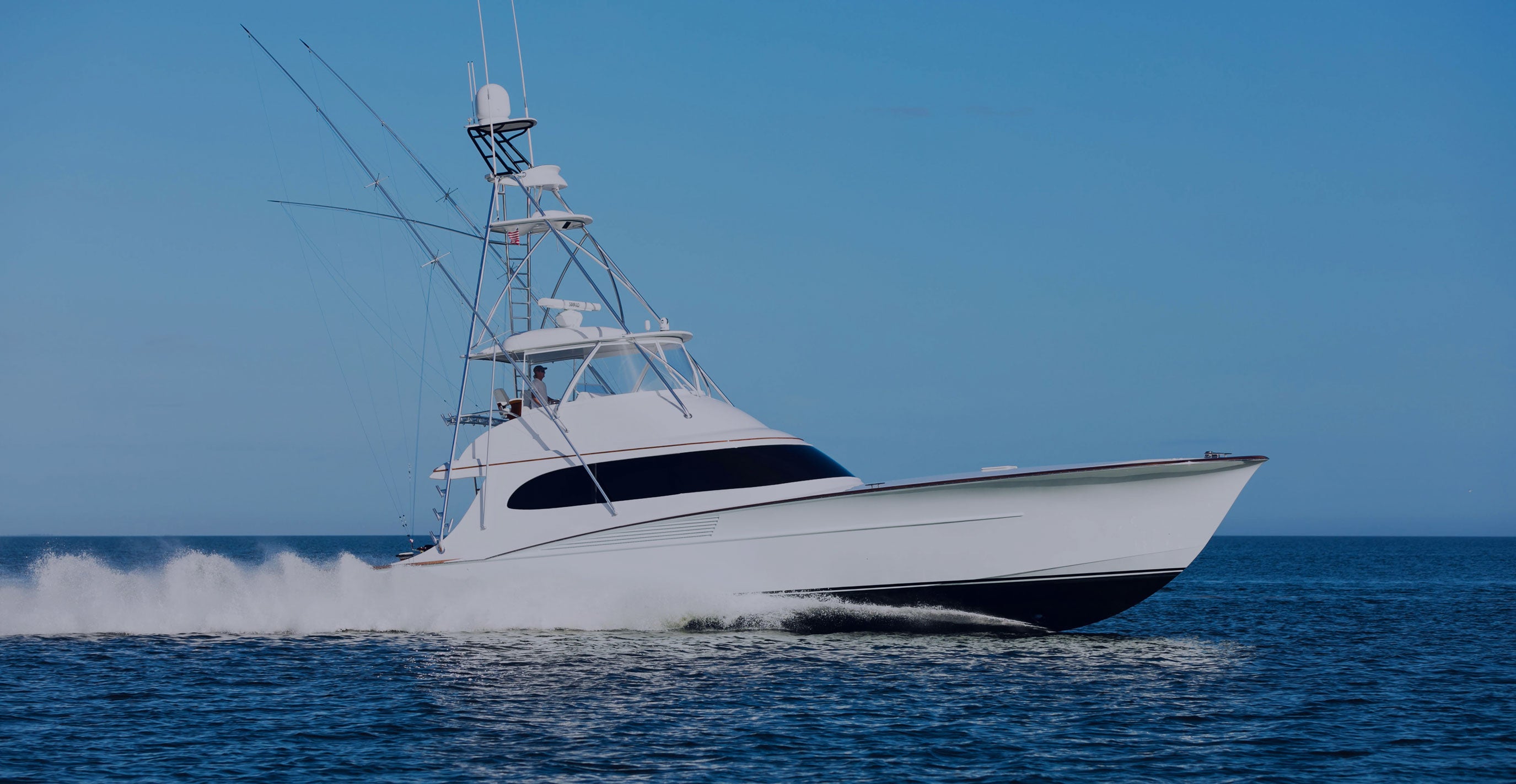 For more than three decades we have been crafting custom mattresses for marine spaces. Maximize your boats storage with a custom hinged mattress that can swing to allow you to open all storage areas in your berths.